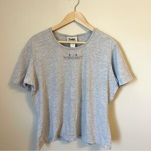 Northern Reflections - Gray Tee With Floral Embroidery - Size XL